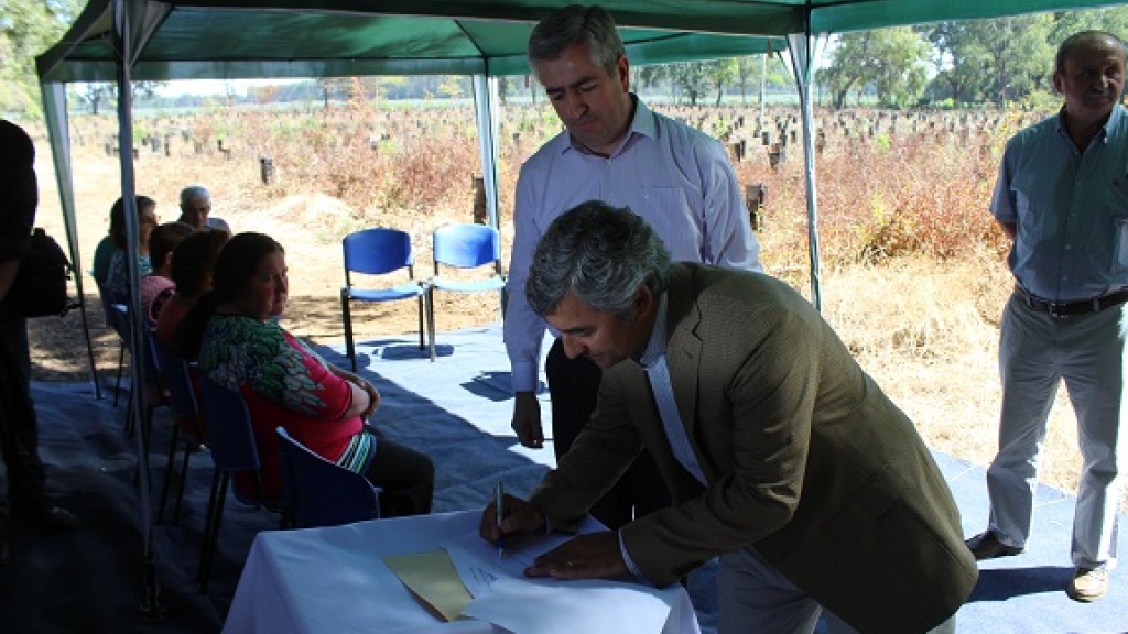 Municipio De Tucapel Y Empresa Forestal Formalizaron Comodato Para