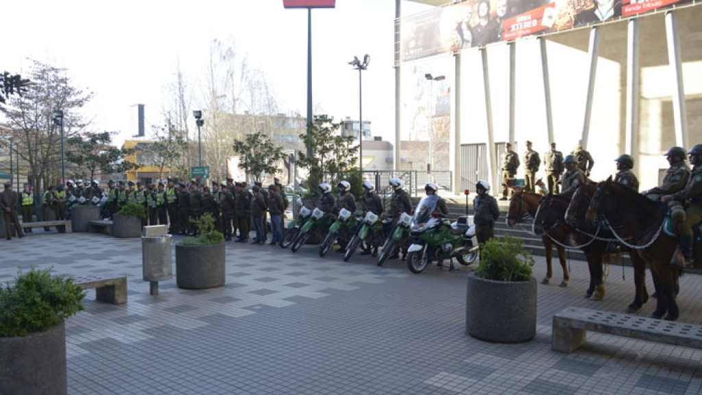 Carabineros Implement Servicio Especial En El Marco De Fiestas Patrias