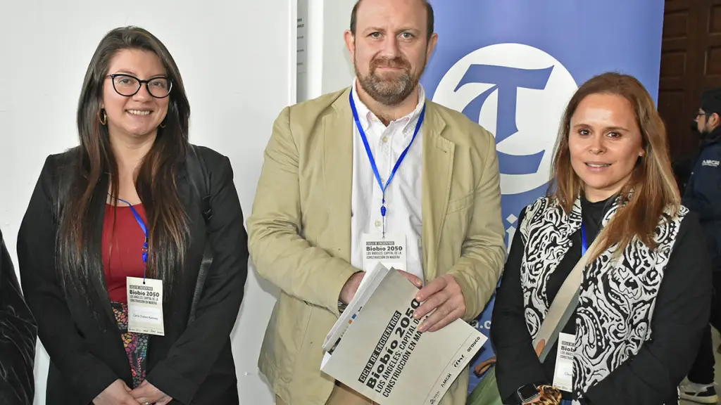 Carla Chávez, Jorge Núñez y Claudia Figueroa | La Tribuna