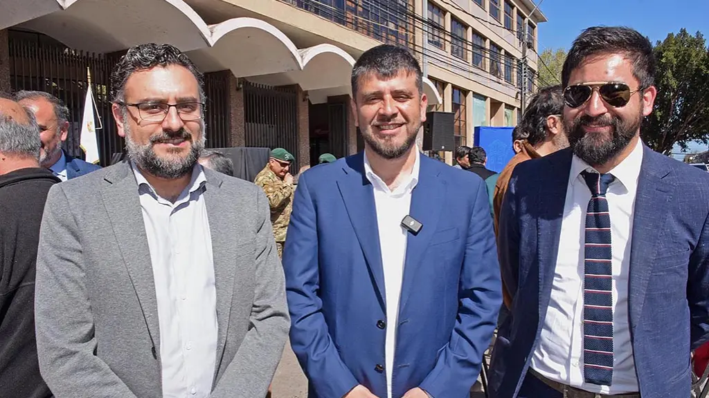 Gustavo Núñez, seremi de Ciencias; Anwar Farrán; Baltazar Rivera, Ministerio del Interior. | La Tribuna