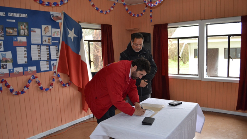 28-09-2015_19-38-0011228-09-15, 