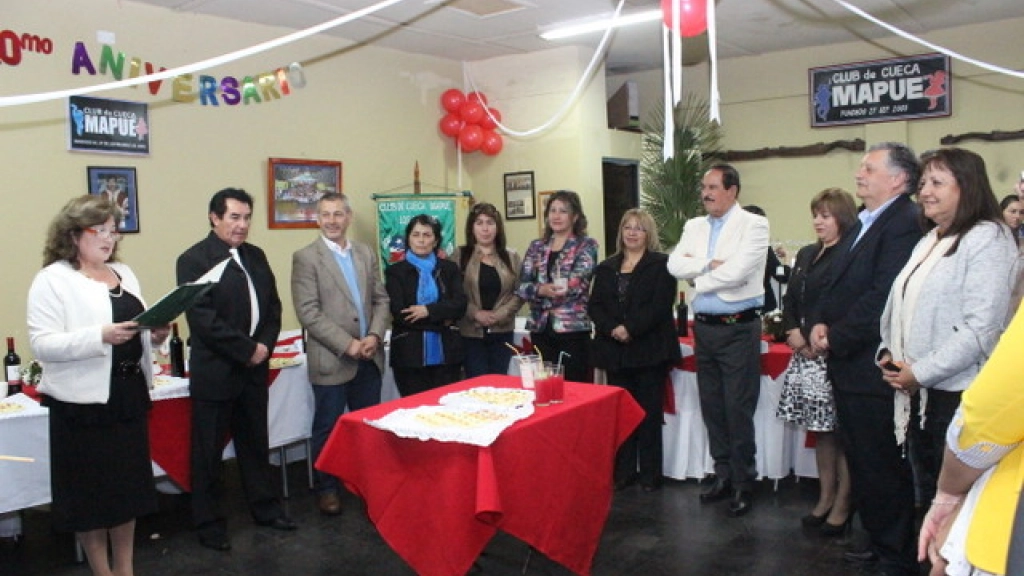 02-10-2015_13-58-06AniversarioMapue25, 