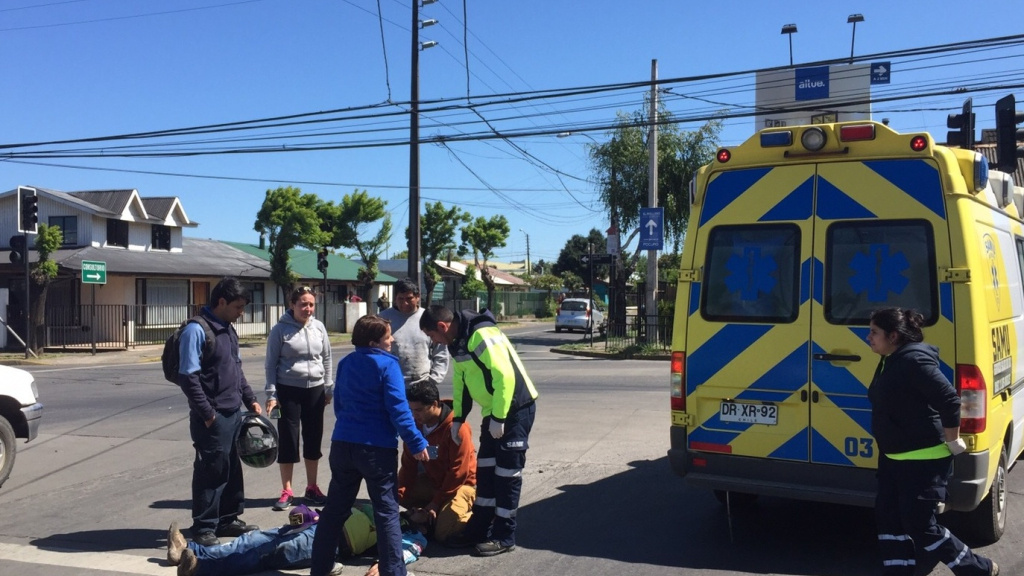 Ltimo Minuto Fuerte Accidente Deja Herido A Motociclista La Tribuna