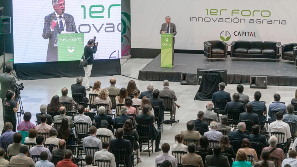 28-08-2015_15-24-34Foro-de-Innovacion-Agraria-R-Jara-19, 