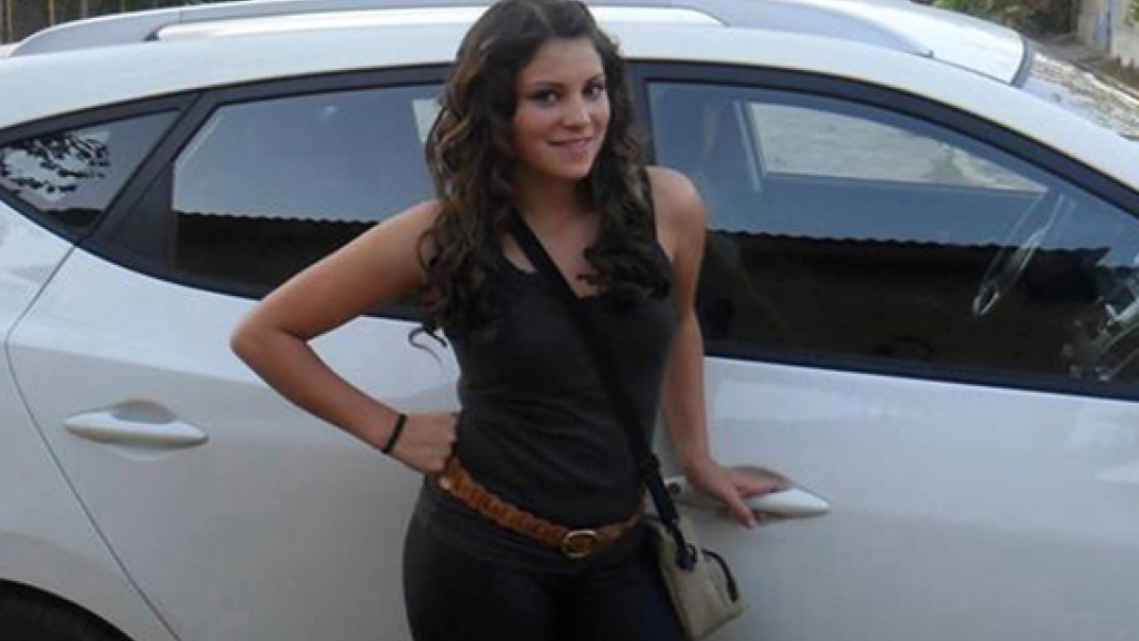 20-08-2015_10-49-5920082015angelinarica.png, 