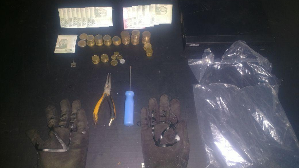Carabineros detuvo a dos hombres con elementos para cometer delitos ...