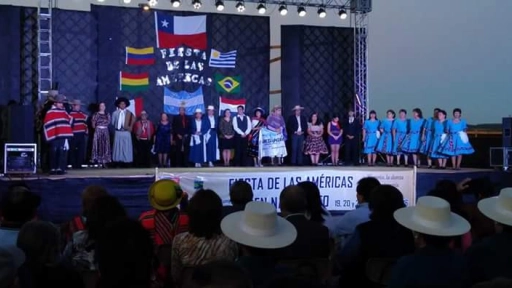 Folcloristas de todo Chile y Argentina participaron de la Fiesta de Las Américas
