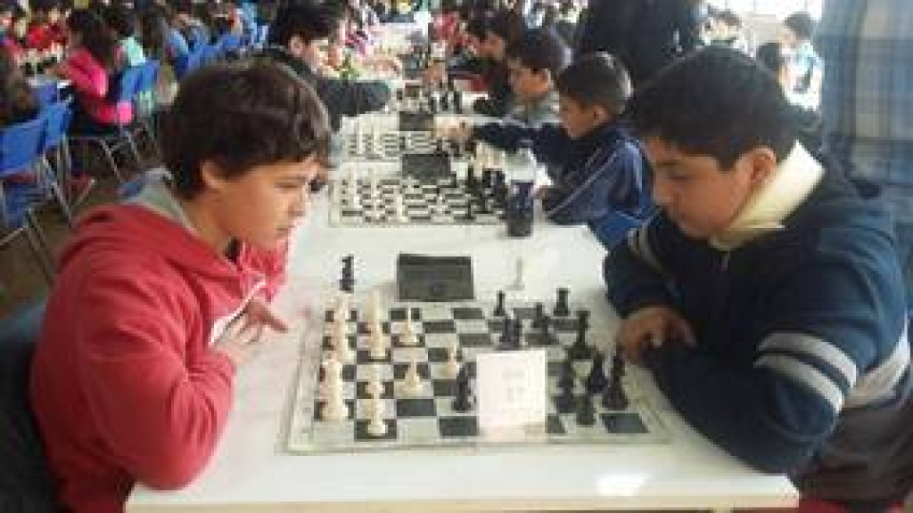El fin de semana se vivió la fiesta del ajedrez escolar en Los Ángeles ...