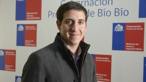 Director regional de Injuv se reunió con jóvenes angelinos