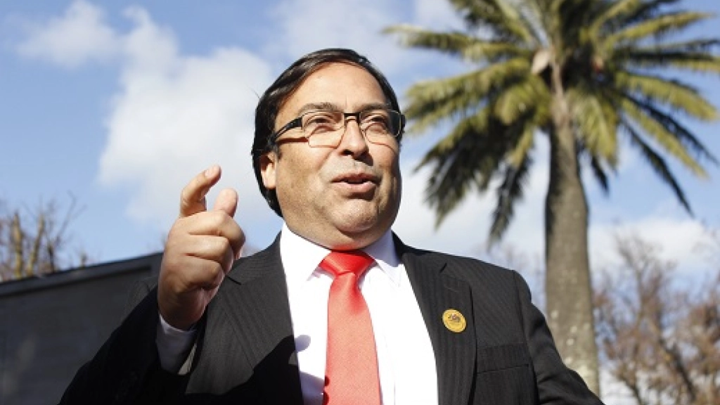 24-06-2016_19-00-079.0-2, 