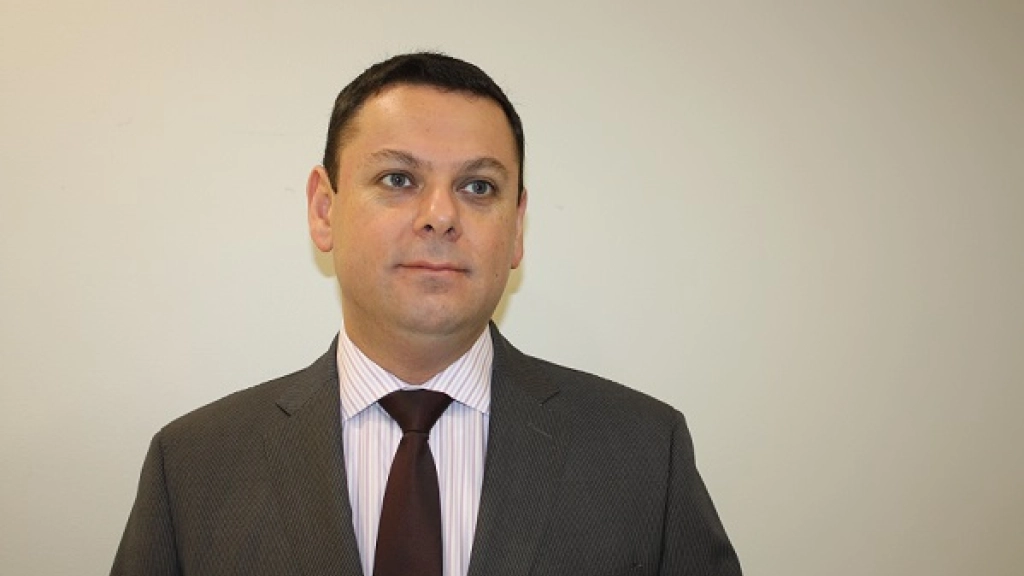 16-10-2016_18-12-178116-10-16, 