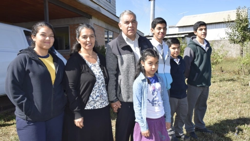 Villa Génesis: Familia angelina recibirá bono marzo por sus 7 hijos