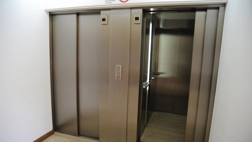 Agrupación de discapacidad valora anuncio de gobernador por ascensores en edificios públicos