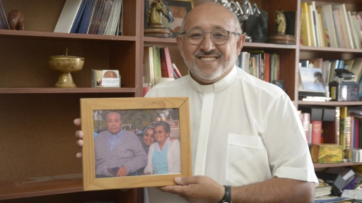 Padre Gustavo Valencia: una mirada de vida inspirada en el trabajo con la comunidad