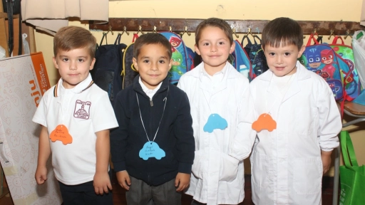 Estudiantes angelinos comenzaron su primera jornada escolar
