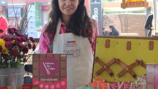 Invitan a productores locales a postular a feria gourmet
