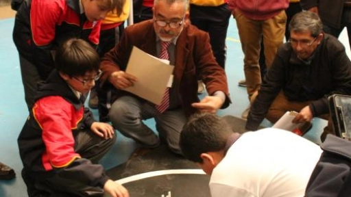 Escuela Thomas Jefferson y liceo de Nacimiento ganan torneo de Robótica Educativa