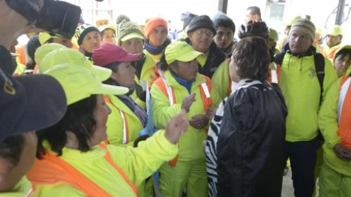 Trabajadores de Soloverde protestaron durante Concejo Municipal