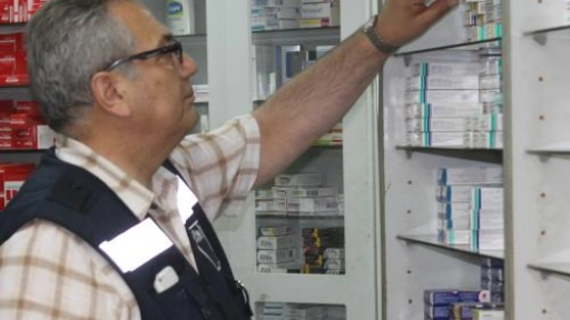 Un sumario y una prohibición de funcionamiento en farmacias de la provincia