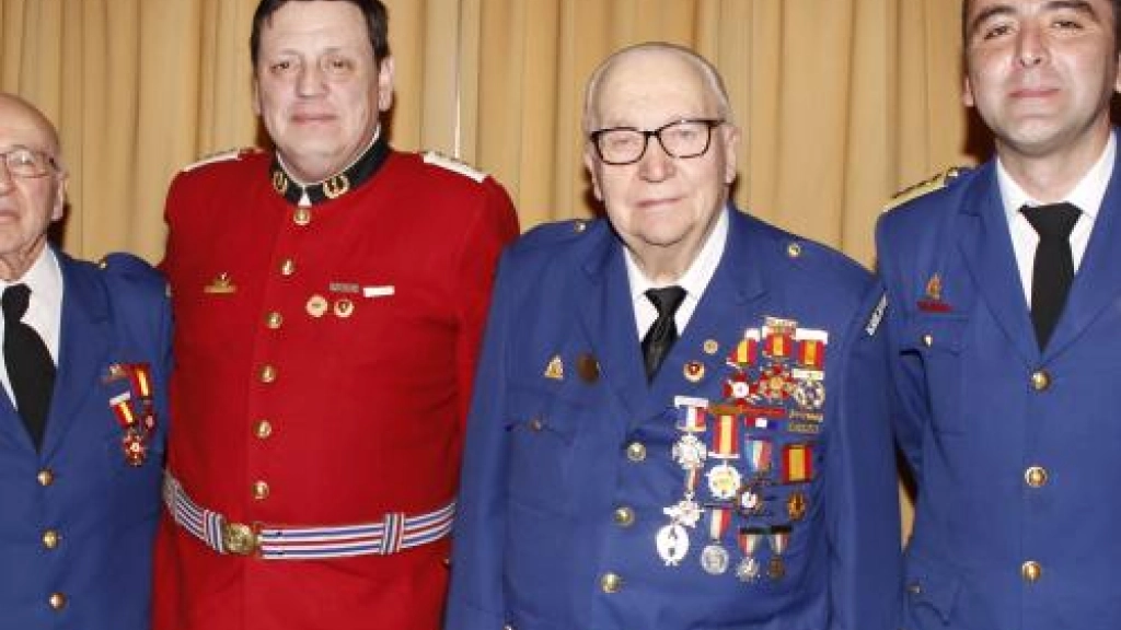 03-09-2017_19-54-501__Aniversario4ªCompañia28, 