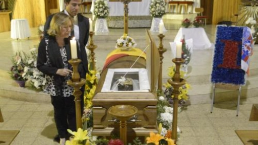 El último adiós al padre de Iberia