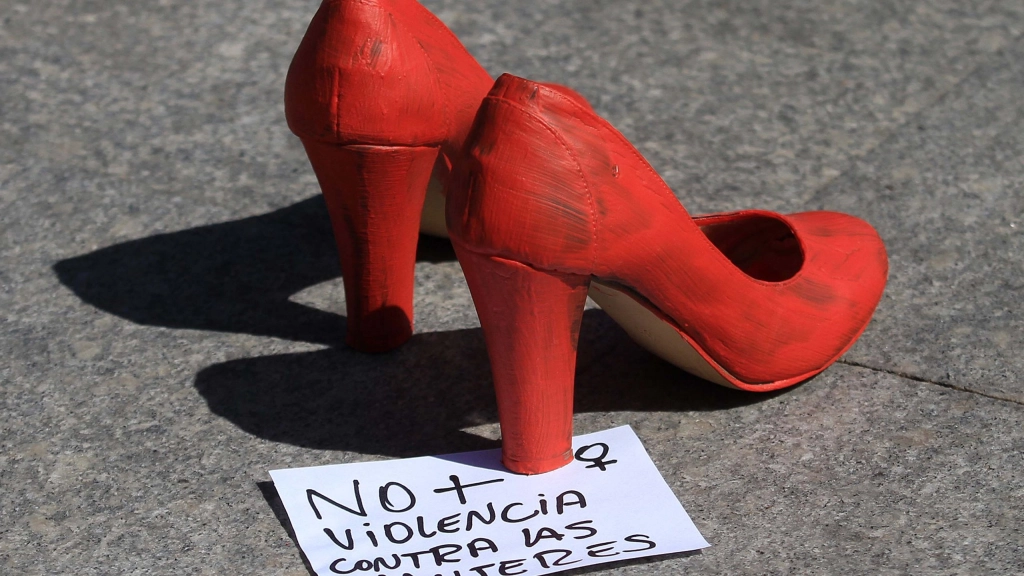 9.1 violencia mujeres, Ministras Pl y Valds participan en accin de arte inspirada en la violencia de gneroFotos: Mario Ruiz