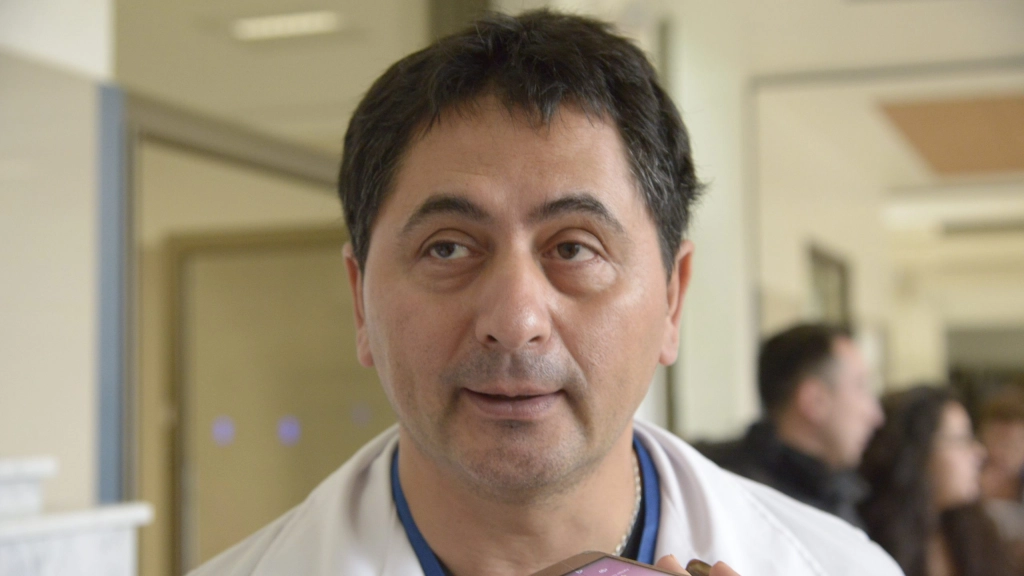Dr.-Luis-Medina-7, 