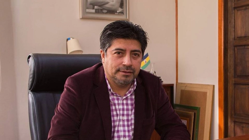 42, alcalde Jorge Rivas, 