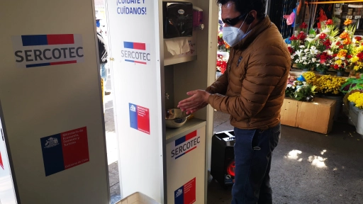 Locatarios recibieron kits de sanitización con el objetivo de combatir el coronavirus
