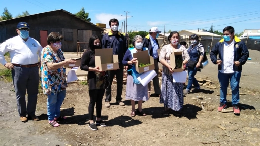 Rotary Club los Ángeles entregó 200 cajas de hortalizas a vecinos de Villa Génesis y población Llano Blanco
