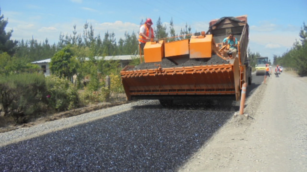 11-2, camino en proceso de pavimentación, 