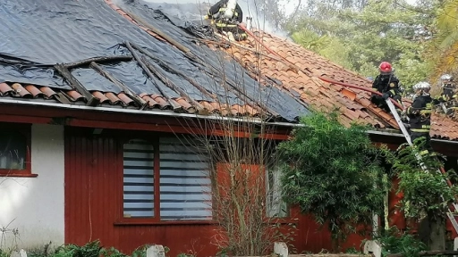 Santa Bárbara: Incendio de casa patronal movilizó a tres compañías de bomberos