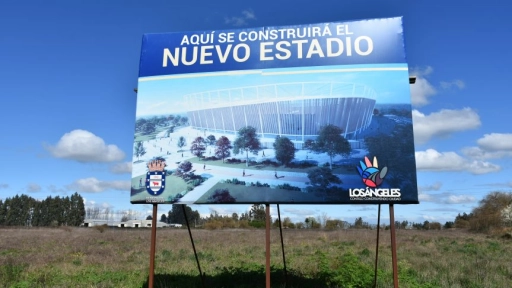 Nuevo estadio para Los Ángeles: Krause define plan de trabajo con Ministra del Deporte