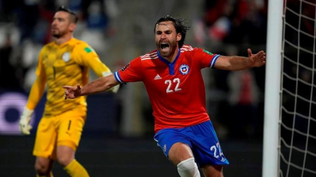 Chile suma tres vitales puntos ante Paraguay | La Tribuna