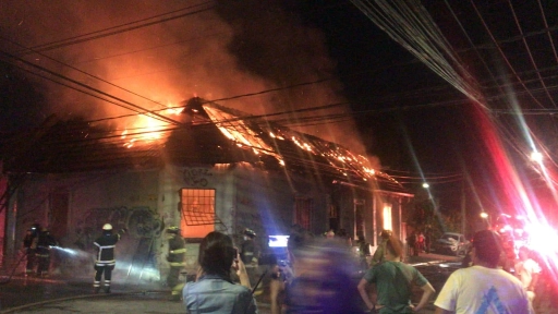Cuatro fallecidos en incendio en hogar de menores de Talca