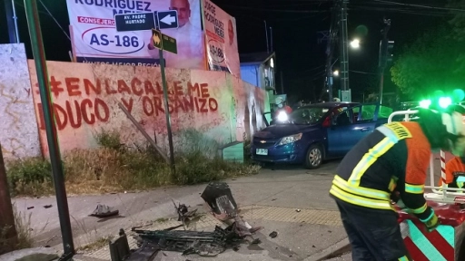 Los Ángeles: Colisión de dos vehículos dejó un lesionado en Avenida Padre Hurtado