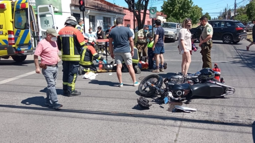 Los Ángeles: Una motociclista lesionada dejó nuevo accidente de tránsito