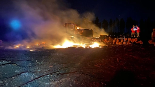 Descartan intencionalidad en quema de maquinaria forestal en Mulchén