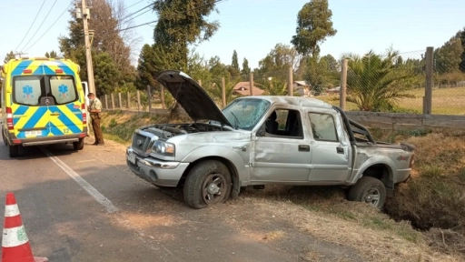 Los Ángeles: Un lesionado dejó volcamiento de camioneta en ruta a Santa Bárbara