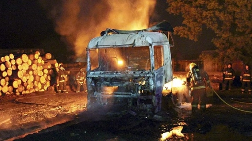 Acusan crisis de seguridad en la Macrozona Sur tras nuevos ataques incendiarios