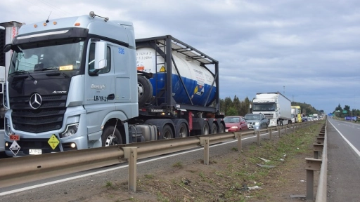 Descontento y drásticas medidas de Gobierno generó el paro nacional de camioneros