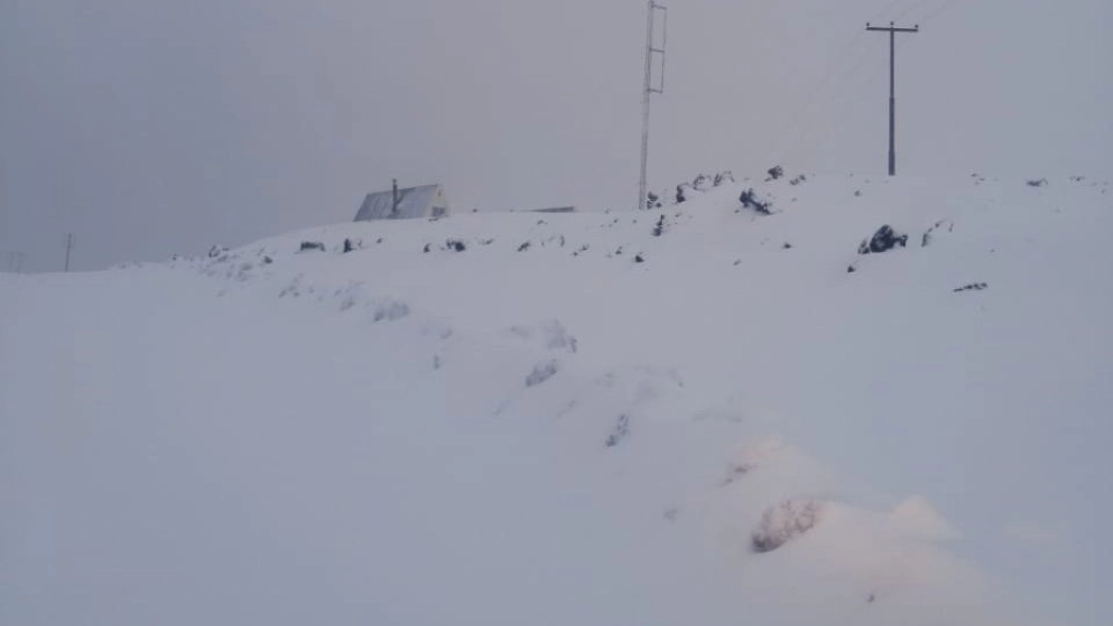 , Caminos internos al Parque se encuentran bloqueados por la nieve. / Foto extraída de Conaf Biobío.