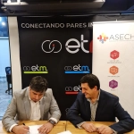20220630_192436, El convenio fue firmado por el presidente de la ASECH, Marcos Rivas, y Daniel Daccarett, fundador de ETM. / Foto cedida.