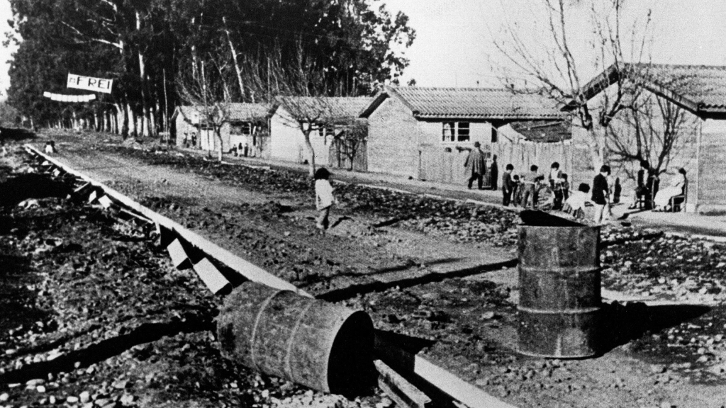 21, Principal, avenida Vicuña Mackenna, década del '60, 