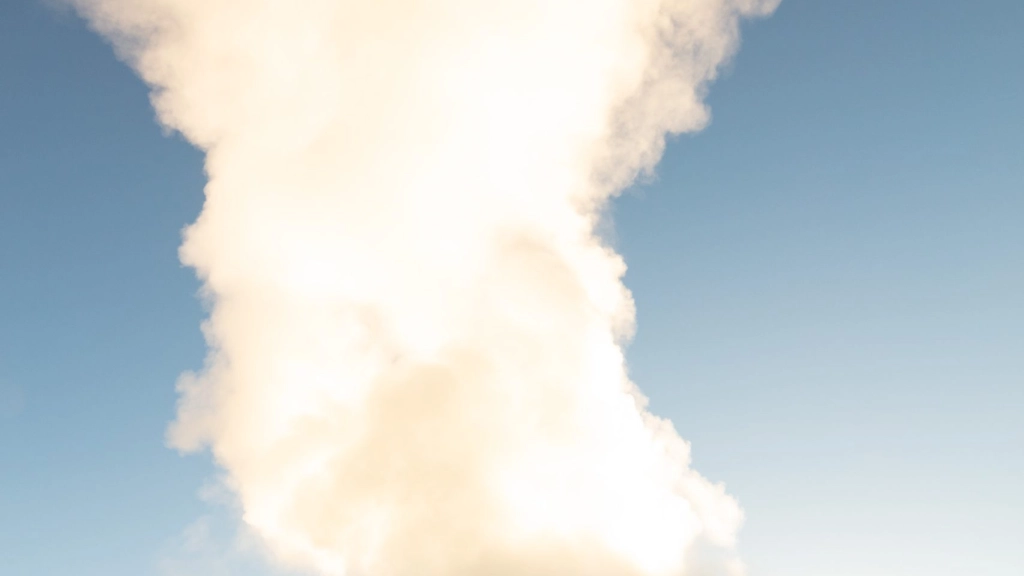  / El vapor del Steamboat Geyser se eleva en el aire al amanecer Foto: National Park Service, Yellowstone.