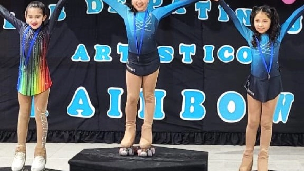 patinaje Martina Riquelme y tercer lugar, Valentina Bascuñán., 