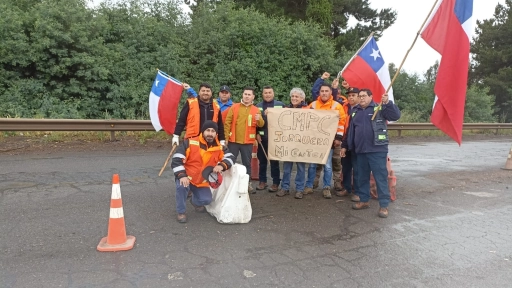 Unos 400 trabajadores de transporte Jorquera iniciaron huelga legal en provincias de Biobío y Malleco
