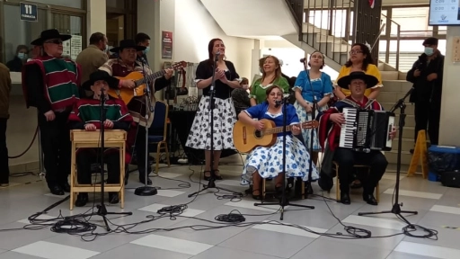 Agrupación folclórica angelina acerca la música a cárceles y a personas mayores