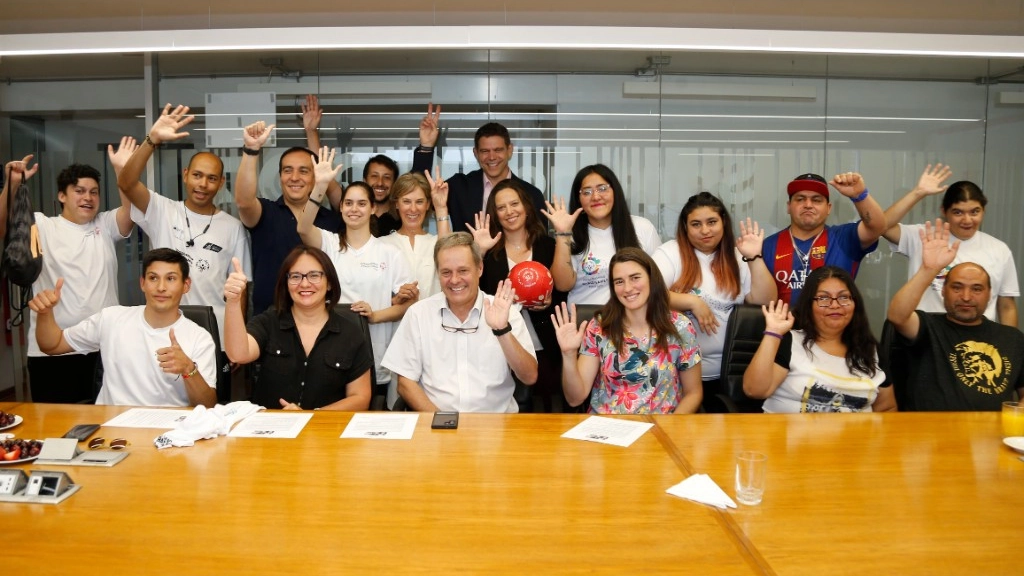 Firma convenio olimpiadas especiales, La Tribuna