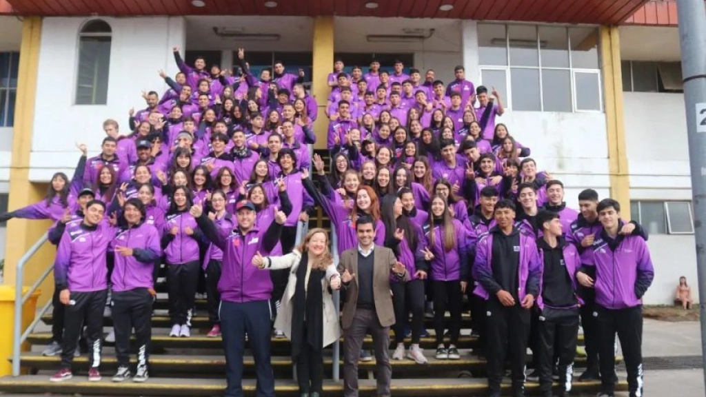 Delegacion-rumbo-a-los-Juegos-864x576, 